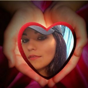 Meet your Posher, Kindra